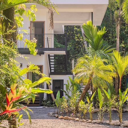 Ojochal Gardens Aparthotel Exterior photo