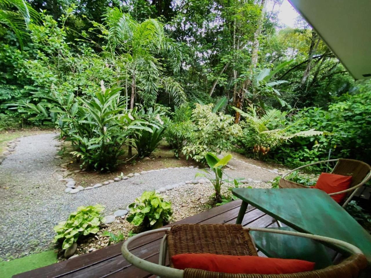 Ojochal Gardens Aparthotel Exterior photo